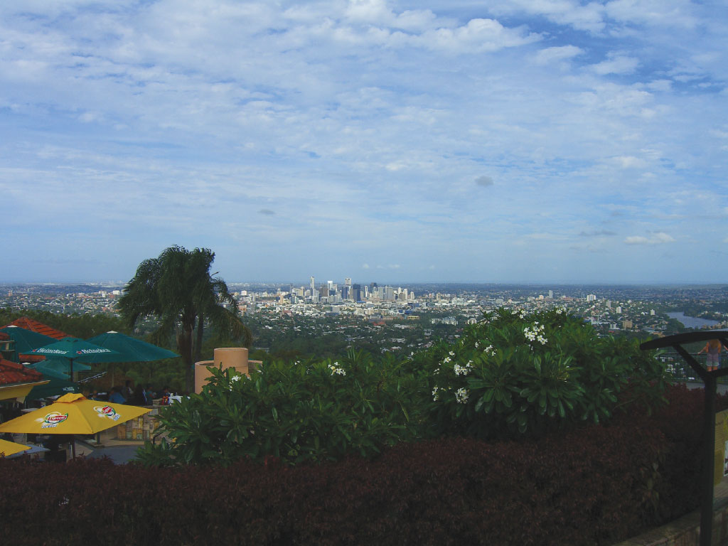 Mt Coot Tha lookout